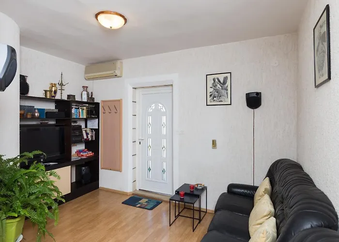 Apartment Milic