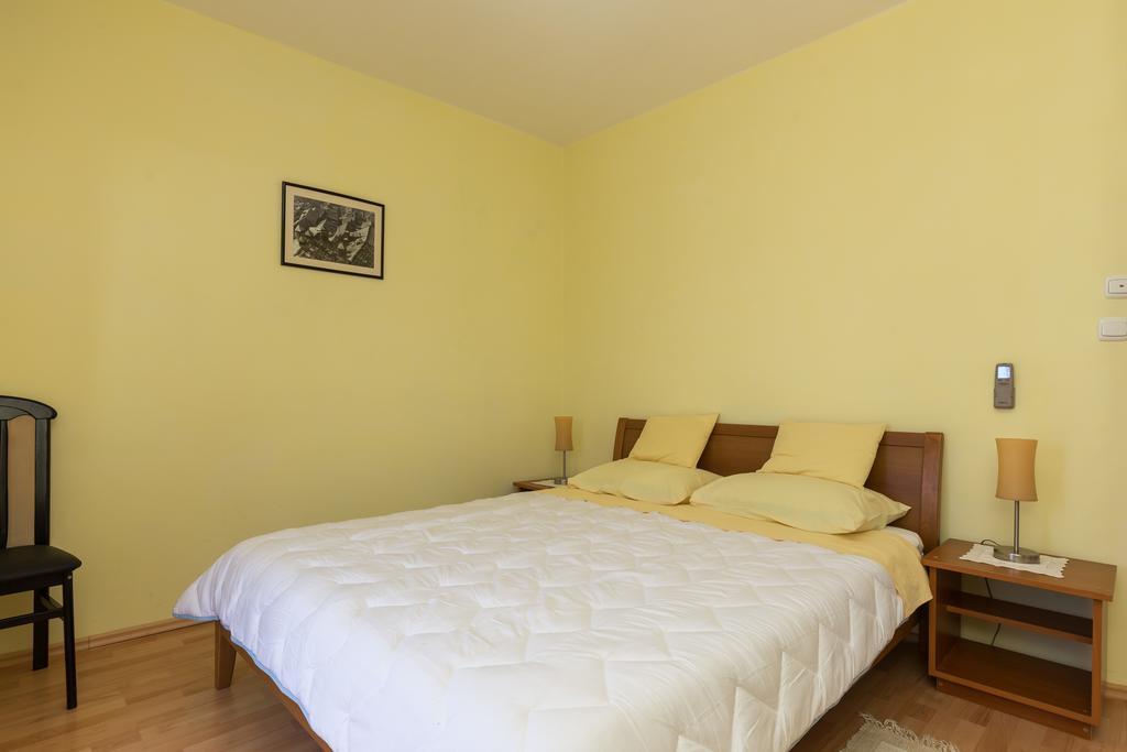 Apartment Milic